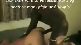 Une salope blonde lubrique suce et chevauche femme mature masturbation une bite