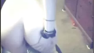 La brune japonaise sexy et belle mature baisee vorace Yui Nanase baise sur la plage