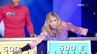 Indienne douce et impertinente se fait video sexy femme mature baiser sur la plage