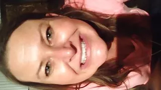 La rouquine diabolique mature tu kif Trinity Post expérimente le sexe interracial brutal