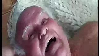Une blonde à l'esprit sale se fait défoncer video porno homme mature par son amant